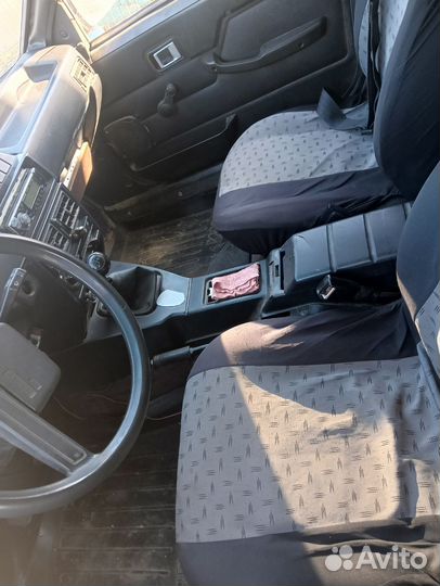 ИЖ 2717 1.7 МТ, 2001, 99 000 км