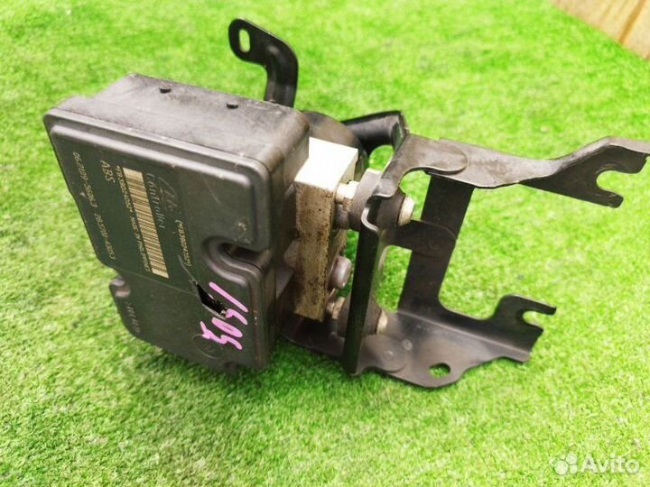 Блок ABS Suzuki Escudo/ Grand Vitara TD54W TD94W