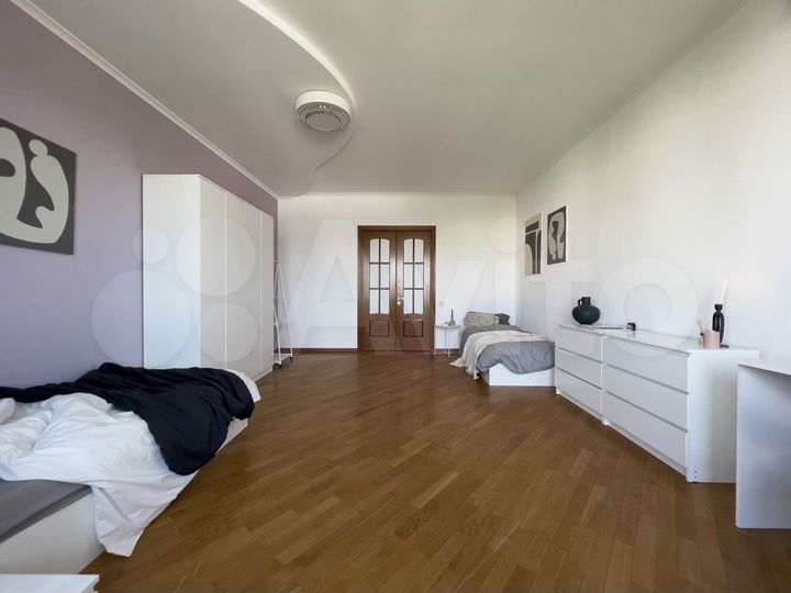 Комната 25 м² в 4-к., 12/17 эт.