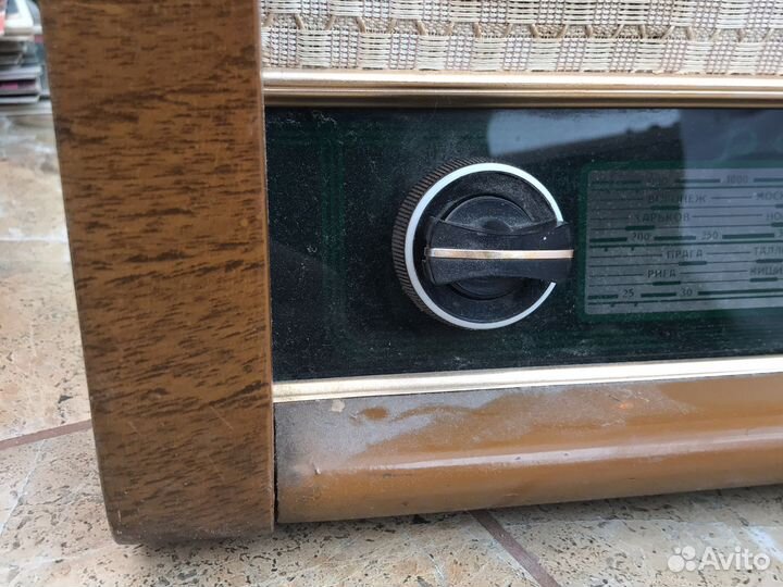 Ламповая радиола Рекорд-60