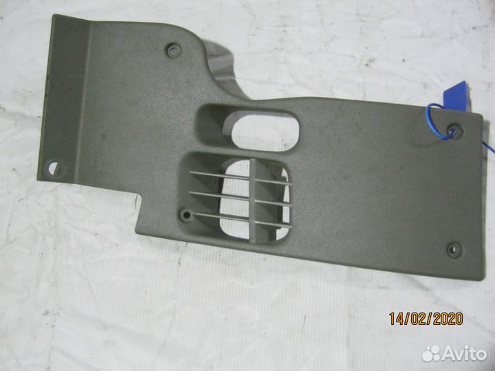 Накладка декоративная / XF105 (DAF) 1304876