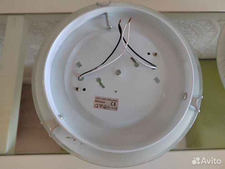 Светильник потолочный, бра