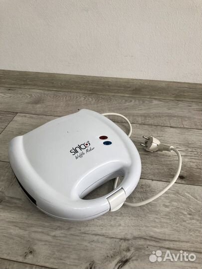 Электровафельница