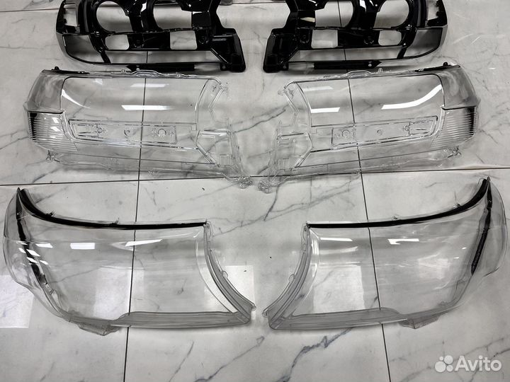 Стекла фар Toyota Land Cruiser 200