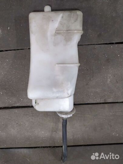 Расширительный бачок honda fit 2003 год