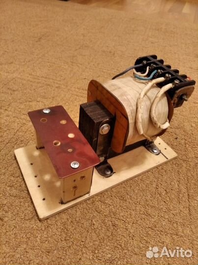 Трансформатор понижающий 220/19;16в. 20а