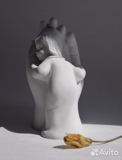 Подарок маме Статуэтка Рука матери