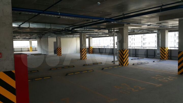 Машиноместо, 13 м²