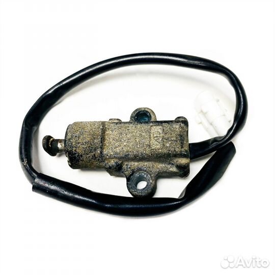 Концевик бок. подножки Yamaha Gear 4Т UA06/UA07б/у