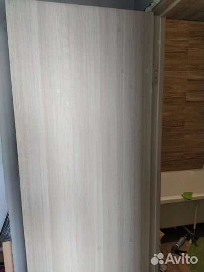 Двери межкомнатные с коробкой новые