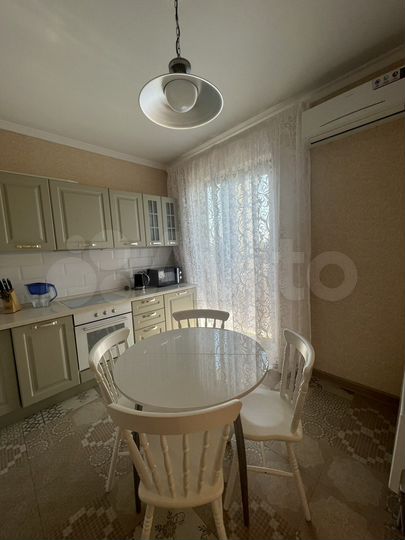 3-к. квартира, 70 м², 2/9 эт.