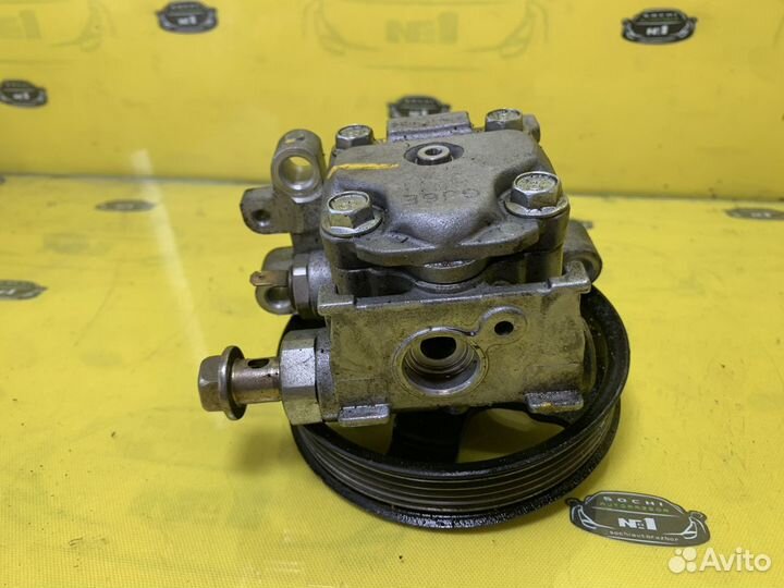 Гур Infiniti M25 Y51 Q70 2009-2017 Nissan Fuga