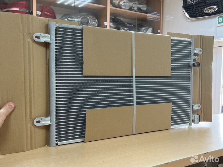 Радиатор кондиционера Ауди А6 / Audi A6