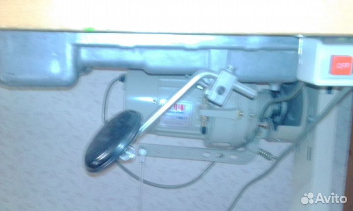 Профессиональная швейная машина Siruba