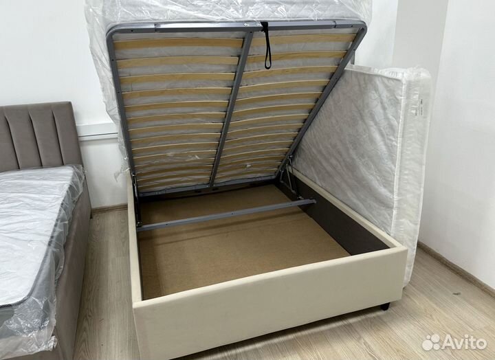 Кровать 160х200