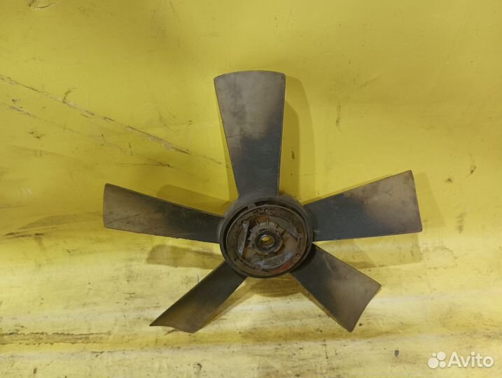 Крыльчатка mercedes benz W124 1984-1995