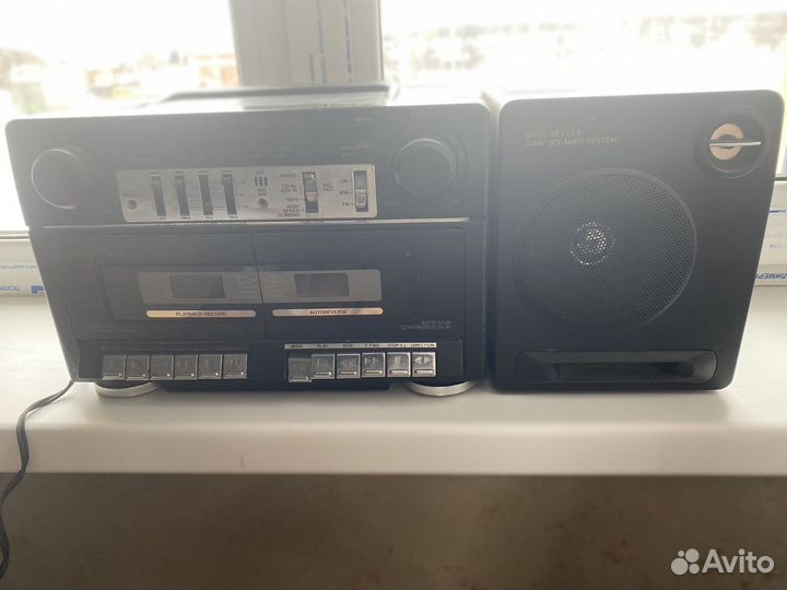 Музыкальный центр