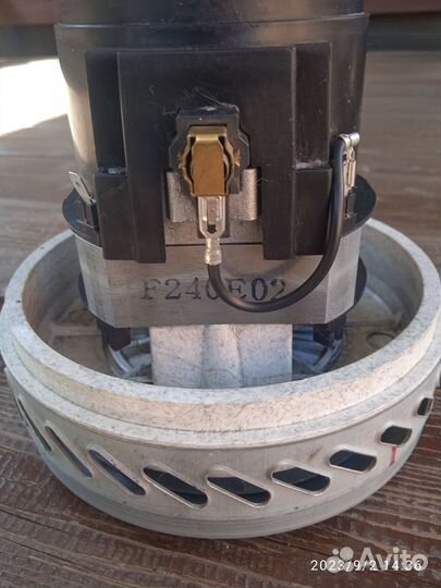 Электродвигатель моющего пылесоса