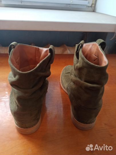 Молодежные девичьи полусапожки - 39 р