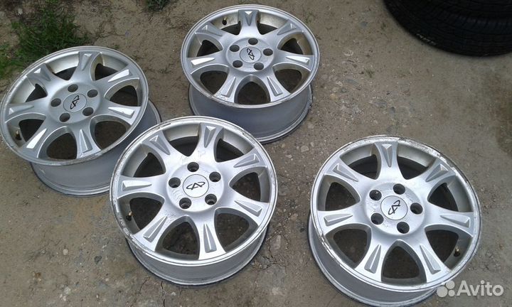 Maxxis MA-P1 215/65 R16 98H