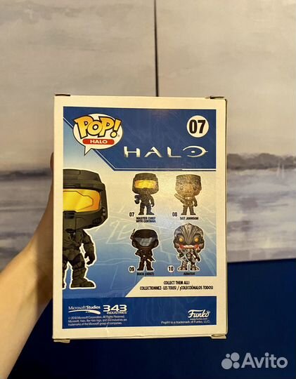 Funko pop Halo: Master Chief with Cortana
