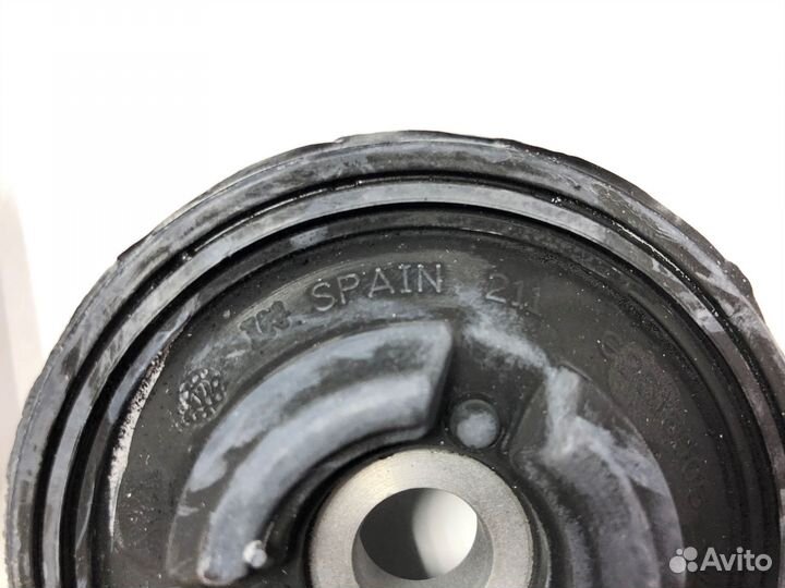 Опора амортизатора перед зад Touareg NF FL 2010-18