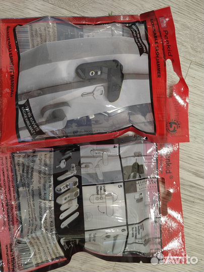 Курочки для окон и защита (замок) детский на окна