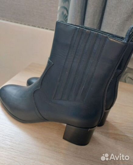 Полусапоги натуральная кожа Италия 41