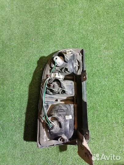 Фонарь задний правый Toyota Land Cruiser Prado