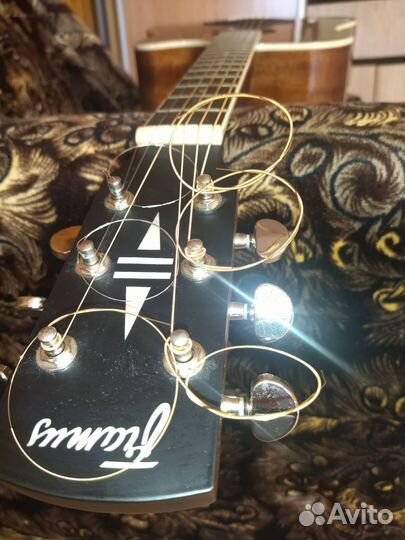 Гитара электроакустическая