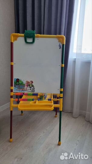 Мольберт детский двусторонний