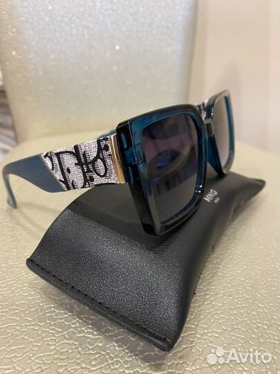 Солнцезащитные очки