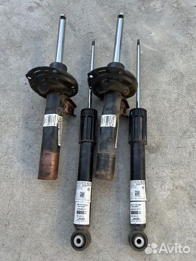 Aмортизаторы Vw jetta 7