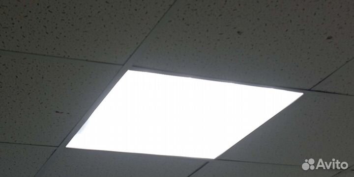 Светильник потолочный светодиодный