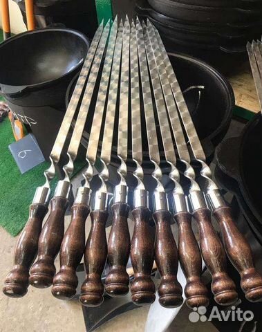 Шампур с деревянной ручкой