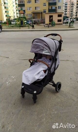 Коляска yoyo 4 plus