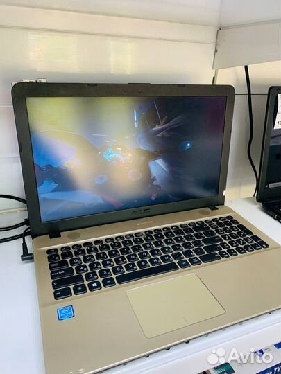 Ноут Pentium N4200 4RAM SSD128 asus к4