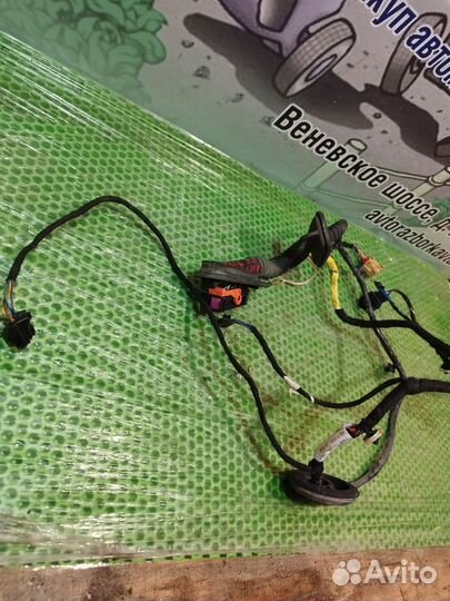 Проводка двери Volkswagen Polo