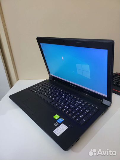 Ноутбук Lenovo 15.6 i3-4000M GT 720M