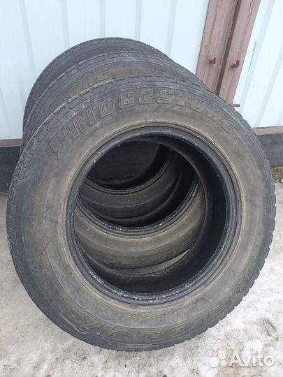 Bridgestone Dueler H/L 215/70 R16 99S