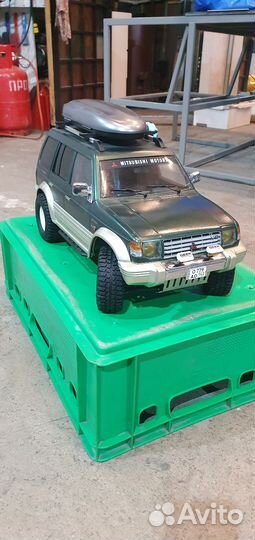Rc модель трофи Mitsubishi Padjero