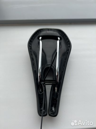 Седло U saddle 155 mm