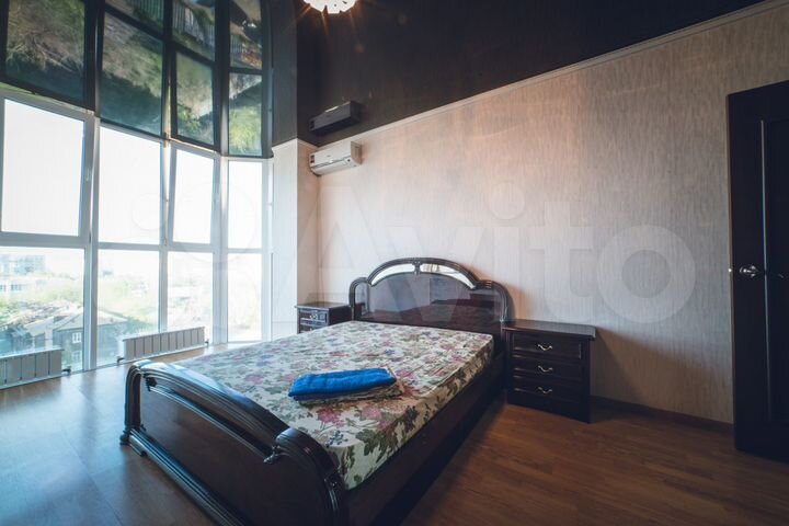 2-к. квартира, 72 м², 5/12 эт.