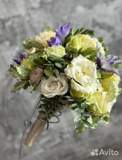 Свадебный букет на портбукетнице