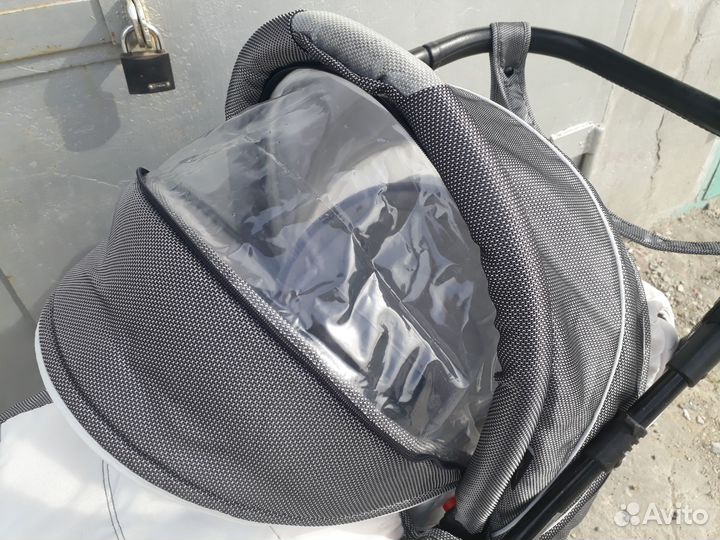 Коляска zippy tutis 3 в 1