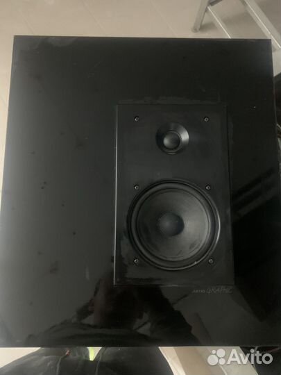 Акустическая колонка