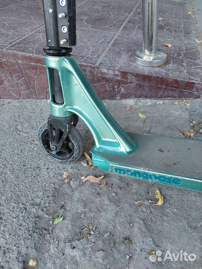 Трюковой самокат