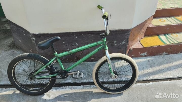 Трюковой велосипед bmx