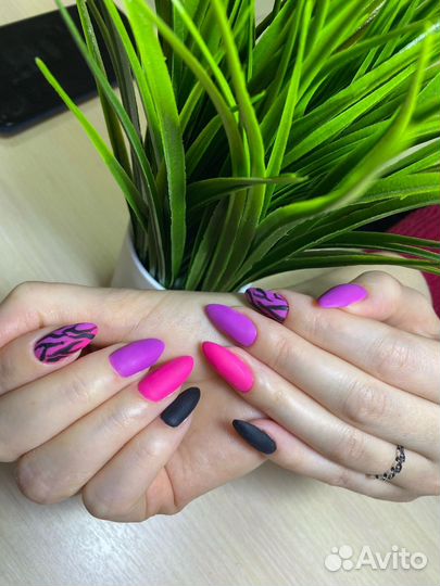 Наращивание ногтей