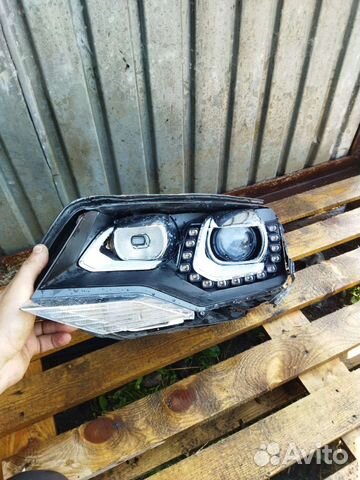 Фара левая Volkswagen Touareg 15-18 донор